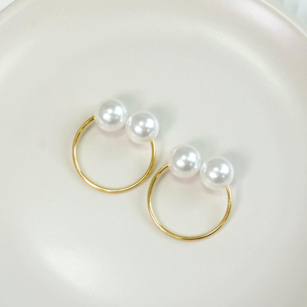 Set of 10 Pearl Napkin Rings – Double Pearl Design 1.6 x 1.2 in Elegant Table Decor